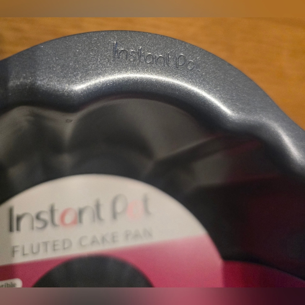Instant Pot Non-Stick Gray Bundt Pan - Fluted Cake Mold - Picture 3 of 5